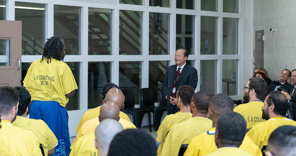 Prem Rawat shares his timeless peace is possible message with inmates in downtown Los Angeles.